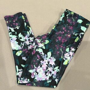 BOGO🥳 old navy floral leggings